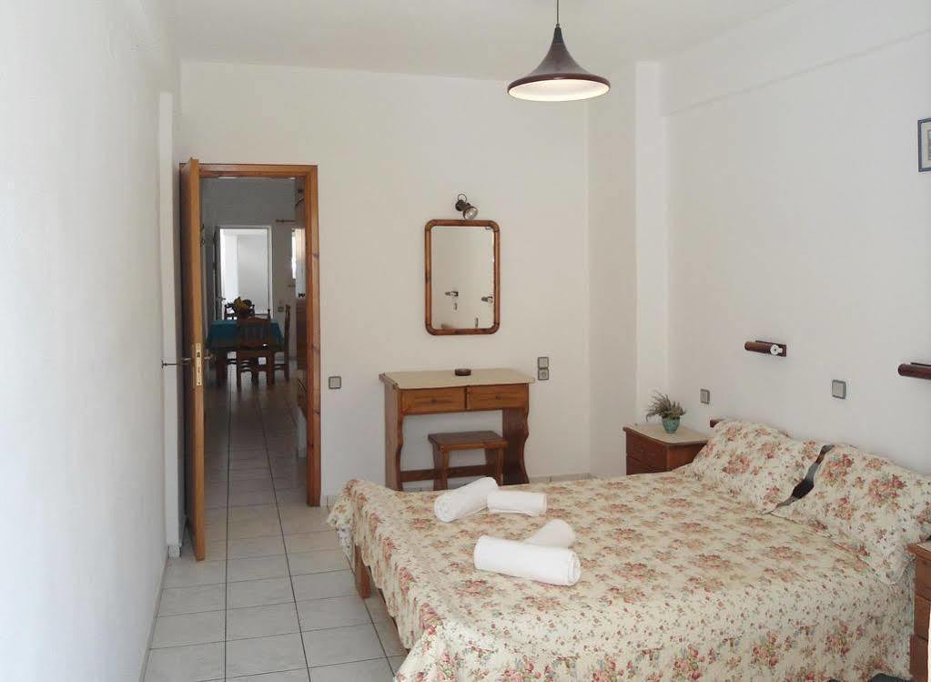 George Deluxe Apartments Stalida Zewnętrze zdjęcie